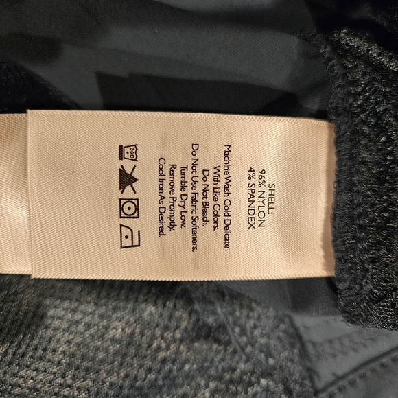 Eddie Bauer womens hiking pant - Picture 4 of 5